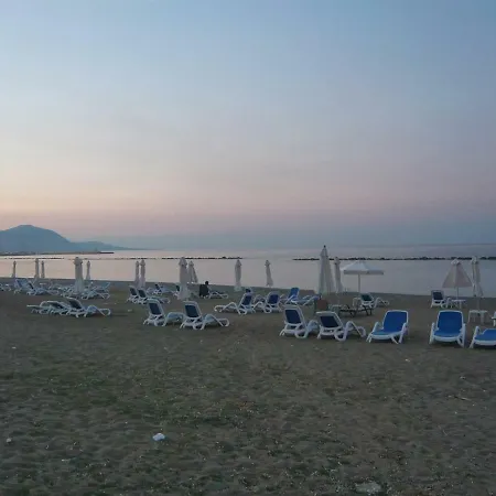 Latsi Chrysochous Holiday Apartament *
